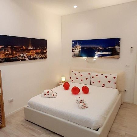 Barbara Classy Apartment 101 Syracuse Buitenkant foto